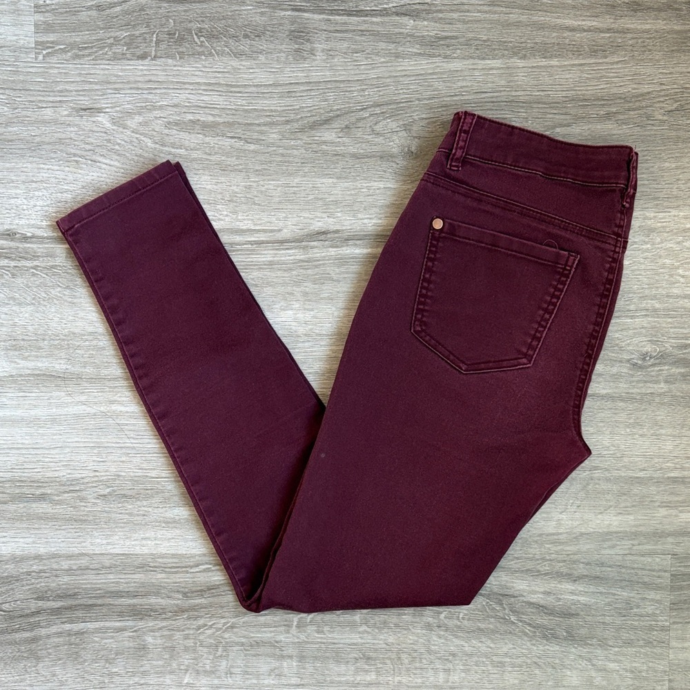 Tinseltown cranberry skinny jeans